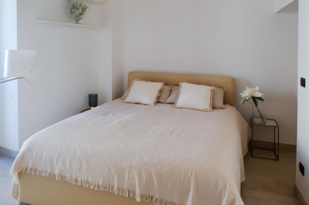 Santa Domenica Guest House Катанія Екстер'єр фото