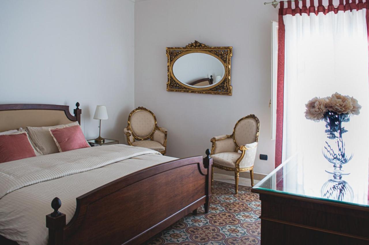 Santa Domenica Guest House Катанія Екстер'єр фото